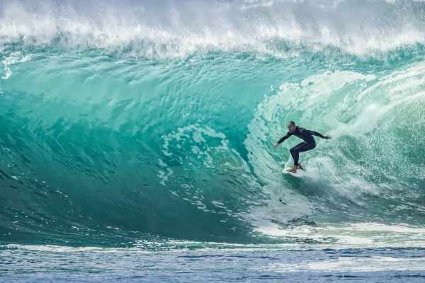 Types of Surfboards With Complete Buying Guide for Beginners or Experts